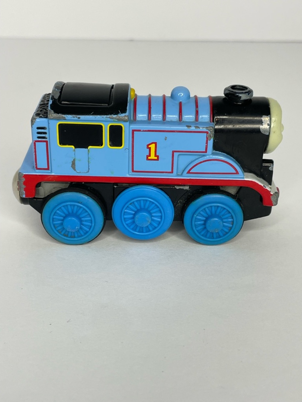 Vintage Thomas And James Motorized Train Engines Die Cast 2001-2002 ✔️Flaws - Picture 12 of 15